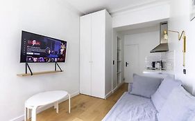 Gaite Montparnasse Magnifique Studio Divry 2P